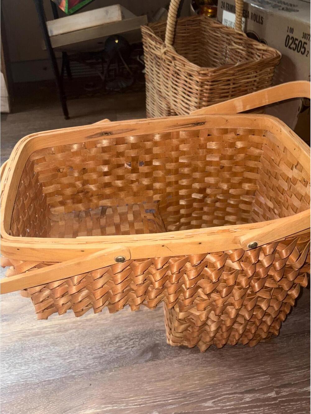 Vintage hand-woven wooden stair-step basket with curly splint decorations